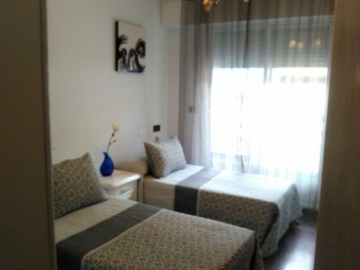 D'Paso Apartment Elda Luaran gambar
