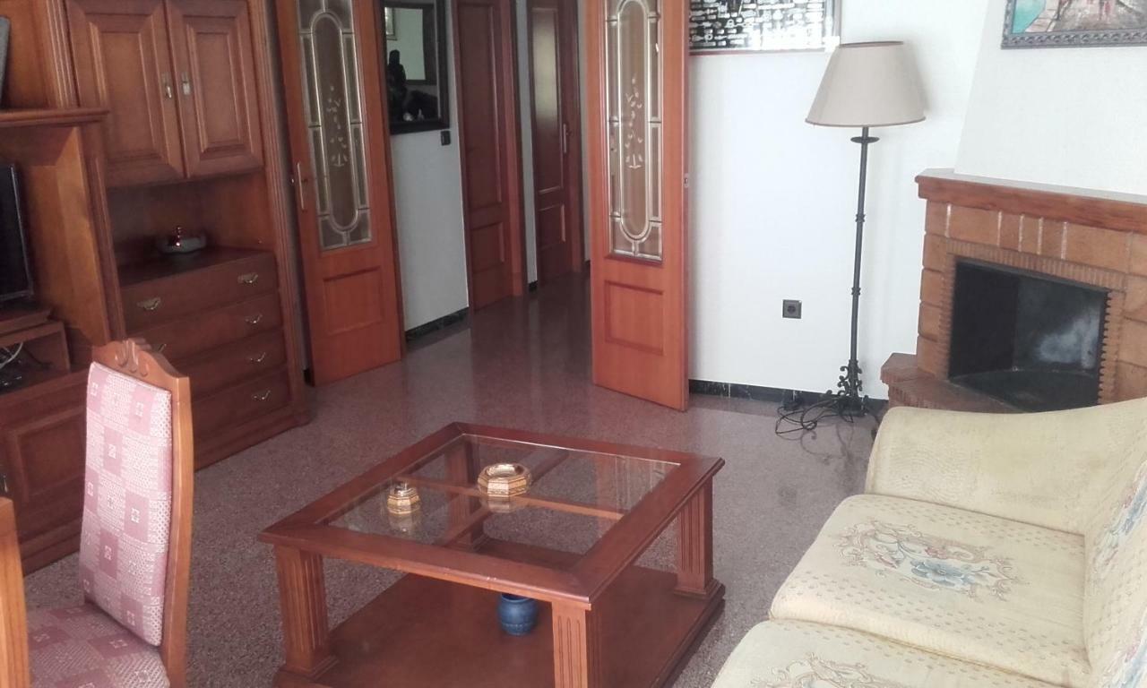 D'Paso Apartment Elda Luaran gambar